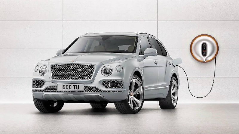Bentley отзывает гибридные Bentayga из-за возможного перегрева батареи
