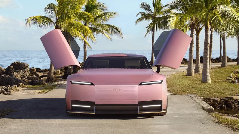 Jaguar уходит от сотрудничества с ведущим дизайнером после скандальной концепции
