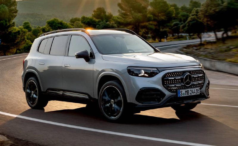 Вторая генерация Mercedes-Benz GLB представлена с электриведением и современными технологиями Вторая генерация Mercedes-Benz GLB представлена с электриведением и современными технологиями