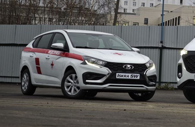 Lada Iskra SW Выпущена в Медицинской Версии для Скорой Помощи и Социального Транспорта