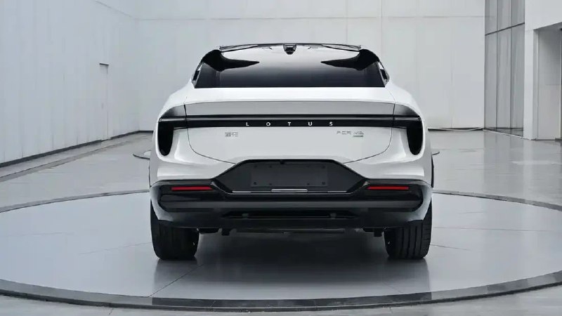 Lotus анонсирует гибридный кроссовер мощностью свыше 950 л.с. под брендом For Me