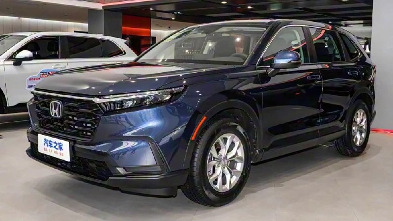 Geely Monjaro остается по итогам 10 месяцев 2025 года самым популярным в Китае бензиновым кроссовером, если верить статистике Китайской ассоциации легковых автомобилей (CPCA).С января по октябрь 2025 года этот автомобиль выбрали 220 916 покупателей. Geely Monjaro остается по итогам 10 месяцев 2025 года самым популярным в Китае бензиновым кроссовером, если верить статистике Китайской ассоциации легковых автомобилей (CPCA).С января по октябрь 2025 года этот автомобиль выбрали 220 916 покупателей.