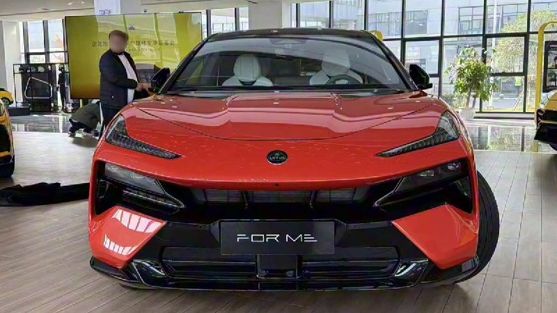 Представлен мощный гибридный электрокроссовер Lotus For Me