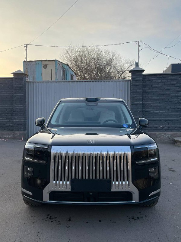 Новый гибридный кроссовер ZEEKR 9X: доступный и впечатляющий выбор Новый гибридный кроссовер ZEEKR 9X: доступный и впечатляющий выбор