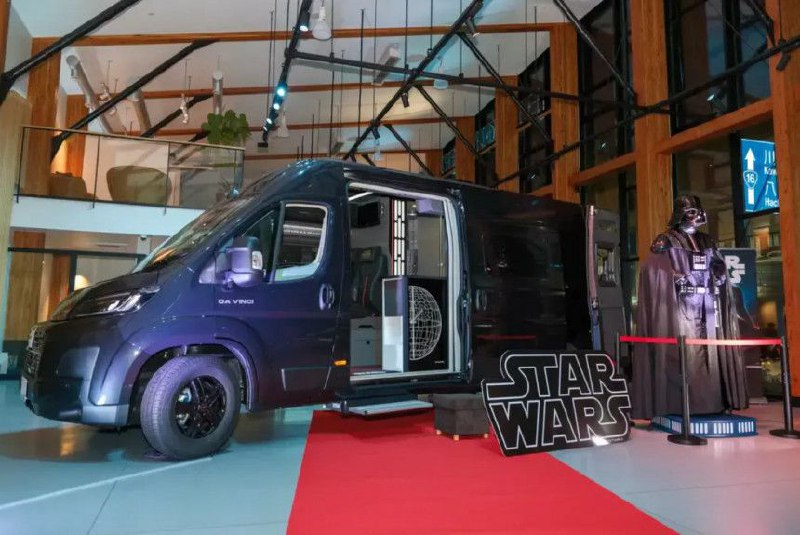 Автодом Fiat Ducato превращается в тематический корабль из «Звездных войн»