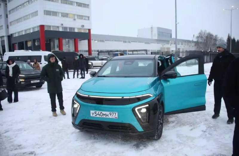 В России начались продажи отечественных электромобилей «Атом» В России начались продажи отечественных электромобилей «Атом»