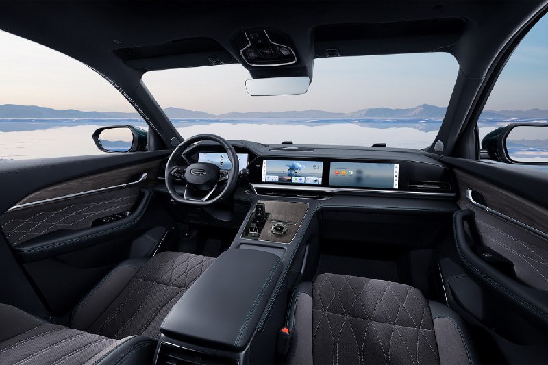Geely Monjaro выпускает спецверсию для российского рынка с дополнительными функциями и уникальным дизайном Geely Monjaro выпускает спецверсию для российского рынка с дополнительными функциями и уникальным дизайном