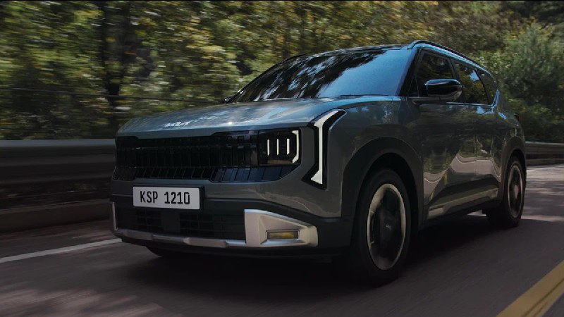 Обзор нового поколения Kia Seltos: увеличенные размеры и расширенные возможности Обзор нового поколения Kia Seltos: увеличенные размеры и расширенные возможности
