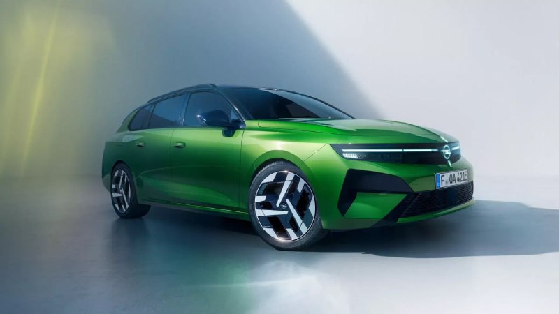 Обновлённые модели Opel Astra: нововведения и запуск в 2026 году