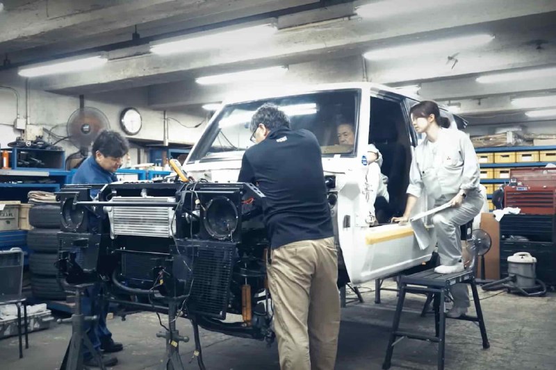 Митсубиши восстановила раллийный Pajero из команды «Дакар» 1985 года