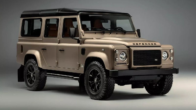 Land Rover представляет модернизированный Defender в стиле Octa Land Rover представляет модернизированный Defender в стиле Octa
