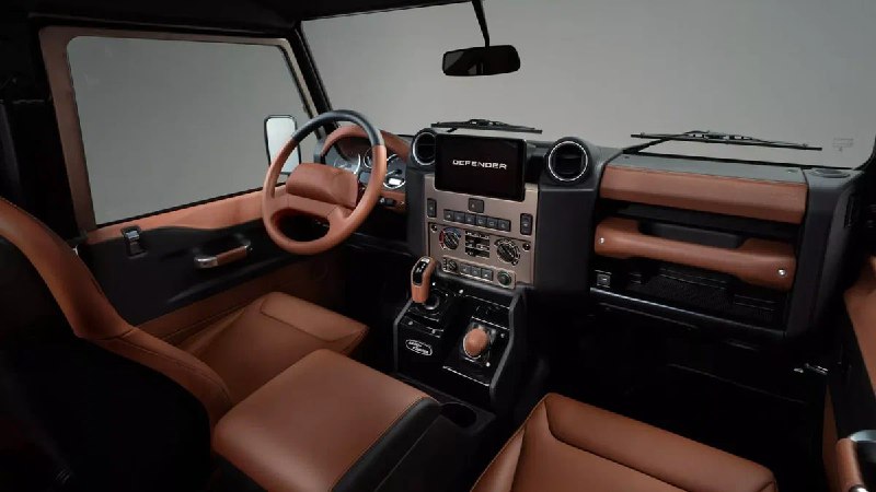 Land Rover представляет модернизированный Defender в стиле Octa Land Rover представляет модернизированный Defender в стиле Octa