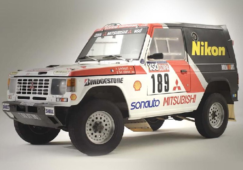Митсубиси восстановила первый Pajero Evolution, выигравший ралли «Париж — Дакар» Митсубиси восстановила первый Pajero Evolution, выигравший ралли «Париж — Дакар»