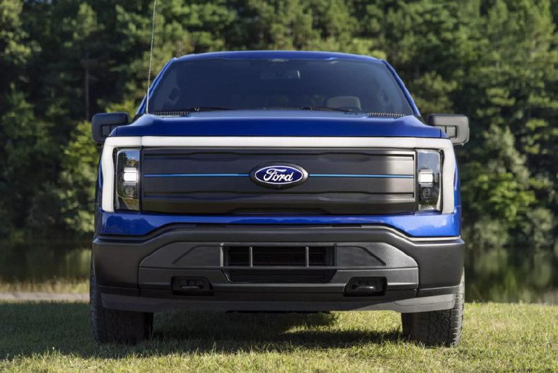 Ford пересматривает стратегию электрификации и сокращает электромодели Ford пересматривает стратегию электрификации и сокращает электромодели