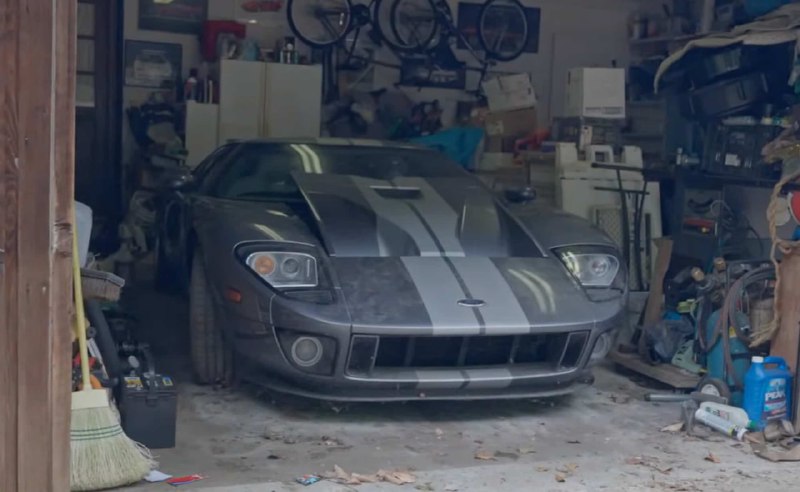 Найден забытый суперкар Ford GT: история «капсулы времени» Найден забытый суперкар Ford GT: история «капсулы времени»