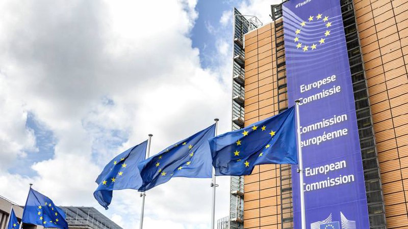Европа пересматривает свои планы по полному отказу от двигателей внутреннего сгорания