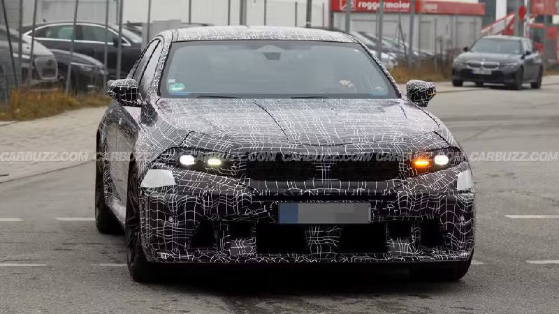 BMW отказалась от радикального дизайна для обновлённого M5 BMW отказалась от радикального дизайна для обновлённого M5