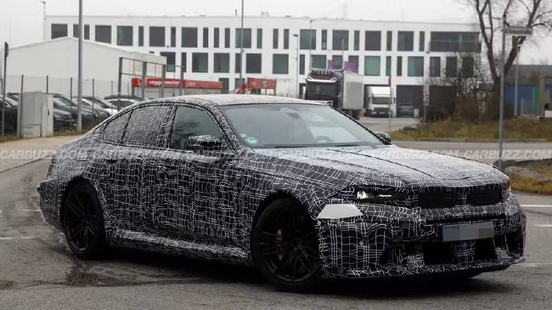 BMW отказалась от радикального дизайна для обновлённого M5 BMW отказалась от радикального дизайна для обновлённого M5