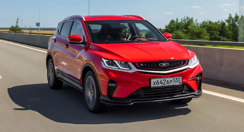 LADA Iskra вошла в топ-10 самых продаваемых автомобилей в России впервые