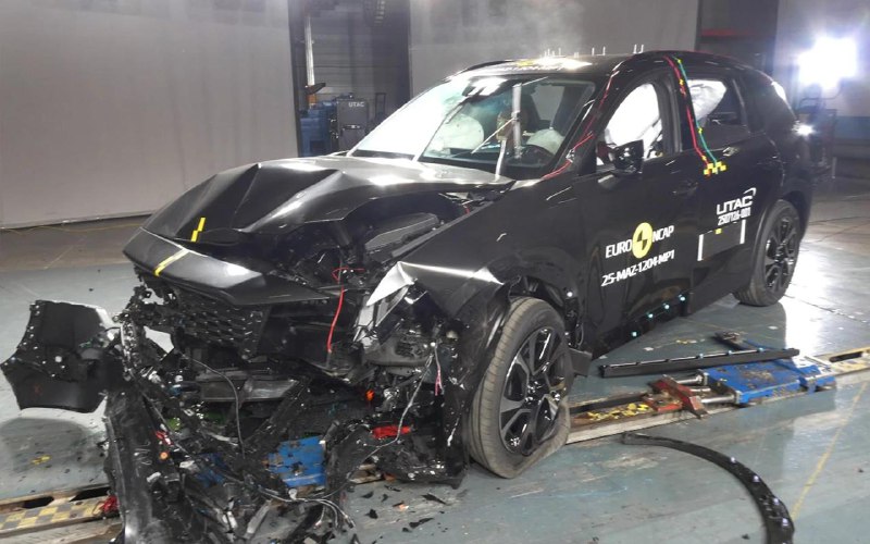 Новые Mazda и Mercedes испытали в краш-тестах🔹Mazda CX-5Что касается Mazda CX-5, то эксперты Euro NCAP оценили защиту водителя и взрослых пассажиров в кроссовере на 90%, детей — на 89%, а пешеходов — на 93%. Новые Mazda и Mercedes испытали в краш-тестах🔹Mazda CX-5Что касается Mazda CX-5, то эксперты Euro NCAP оценили защиту водителя и взрослых пассажиров в кроссовере на 90%, детей — на 89%, а пешеходов — на 93%.