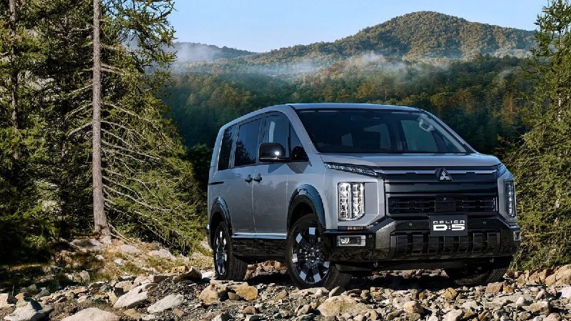 Обновленный Mitsubishi Delica D:5: новые внешние и внутренние характеристики Обновленный Mitsubishi Delica D:5: новые внешние и внутренние характеристики
