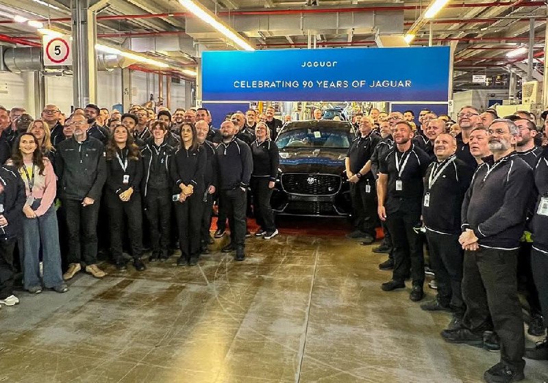 Последний внутреннего сгорания Jaguar сошёл с конвейера: что дальше для бренда? Последний внутреннего сгорания Jaguar сошёл с конвейера: что дальше для бренда?