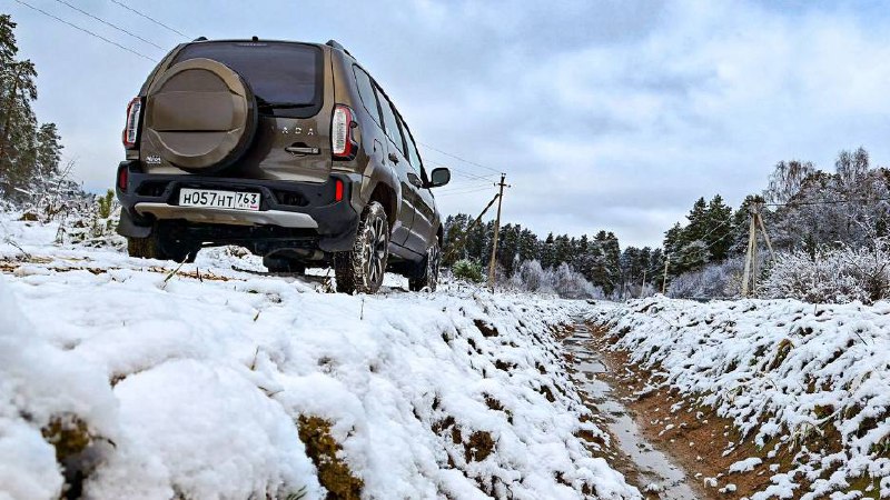 Обновленная LADA Niva Travel: усиленная мощность и отличная проходимость Обновленная LADA Niva Travel: усиленная мощность и отличная проходимость