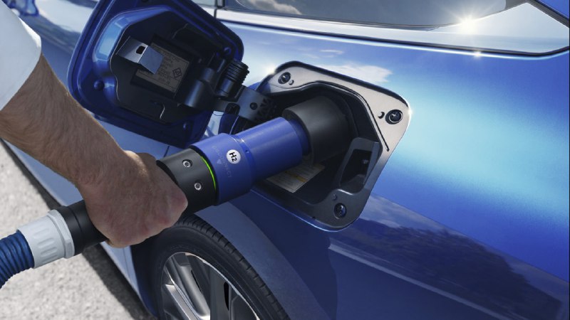 Проблемы владельцев Toyota Mirai из-за нехватки водородных заправок в США Проблемы владельцев Toyota Mirai из-за нехватки водородных заправок в США