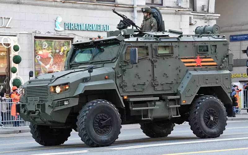 Топ-5 самых быстрых бронированных транспортных средств: скорость как фактор выживания
