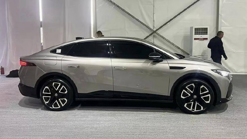 Volkswagen анонсирует электроседан ID.Unyx 07 совместно с Xpeng Volkswagen анонсирует электроседан ID.Unyx 07 совместно с Xpeng