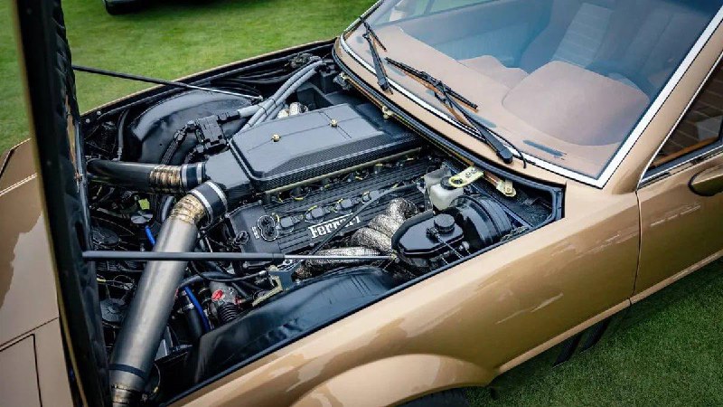 Ретро-кастер Ferrari 412 с модернизацией за 1,8 миллиона долларов Ретро-кастер Ferrari 412 с модернизацией за 1,8 миллиона долларов