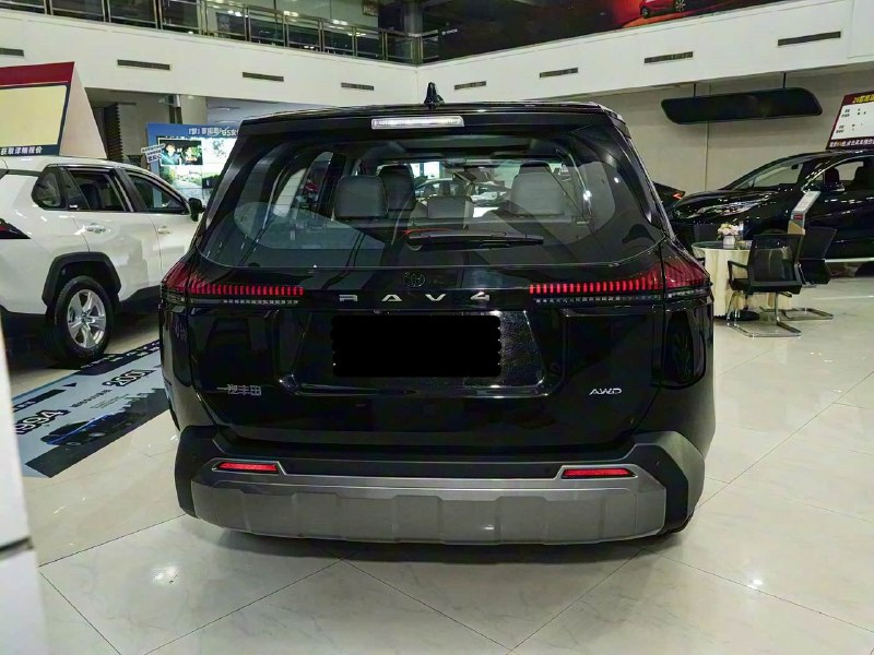 Новый Toyota RAV4 2026: бизнес-класс по доступной цене
