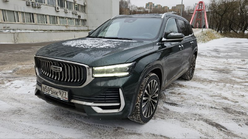 Обновленный Geely Monjaro Flagship SE: новые функции и улучшения перед новым годом