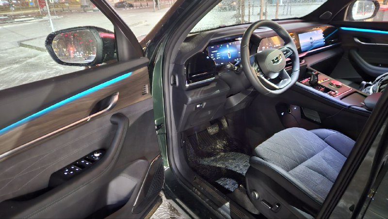 Обновленный Geely Monjaro Flagship SE: новые функции и улучшения перед новым годом