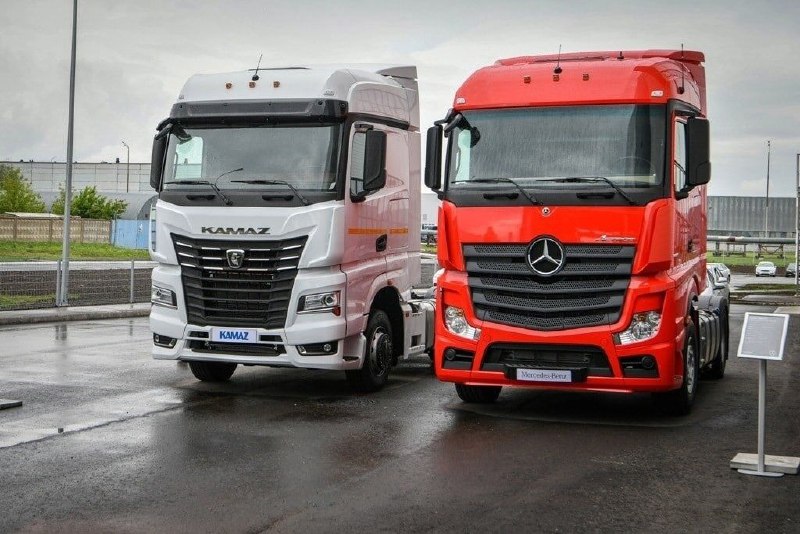 КамАЗ не планирует возвращать немецкого партнера Daimler в свой капитал КамАЗ не планирует возвращать немецкого партнера Daimler в свой капитал