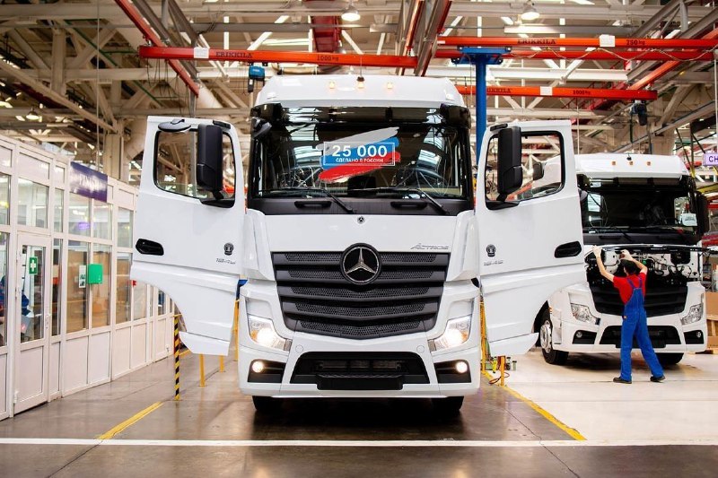 КамАЗ не планирует возвращать немецкого партнера Daimler в свой капитал КамАЗ не планирует возвращать немецкого партнера Daimler в свой капитал