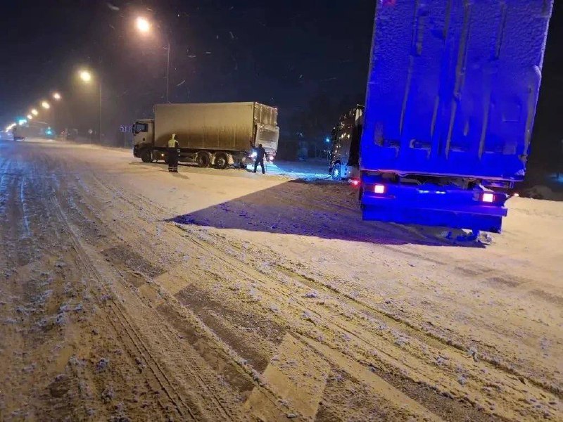 Влияние неблагоприятных погодных условий на дорожную обстановку на Урале и Поволже Влияние неблагоприятных погодных условий на дорожную обстановку на Урале и Поволже