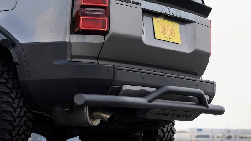 🚘 Kuhl Racing представит на Токийском автосалоне экстремальный Toyota Land Cruiser Prado с клиренсом 400 ммАтелье анонсировало проект Blocker Iron Build — серьезно подготовленный внедорожник, ориентированный на суровое бездорожье.