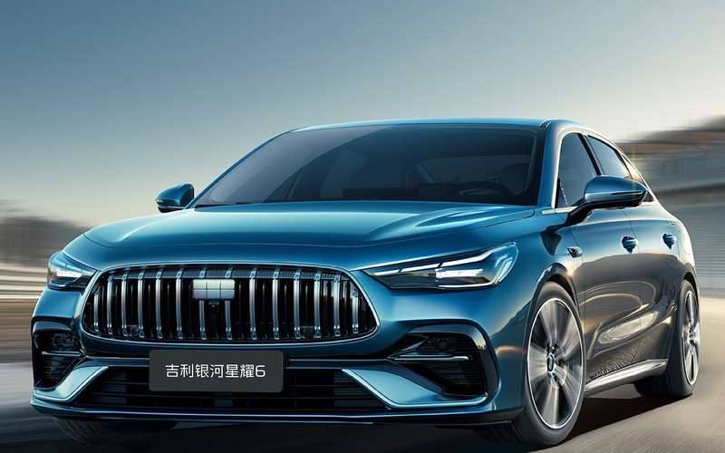 В России начали продавать гибридный седан Geely Galaxy Starshine 6