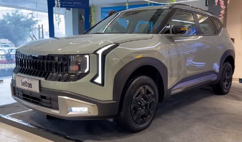 Новый Kia Seltos поступил в продажуКомпактный кроссовер Kia Seltos второго поколения начал продавать в Индии. Новый Kia Seltos поступил в продажуКомпактный кроссовер Kia Seltos второго поколения начал продавать в Индии.