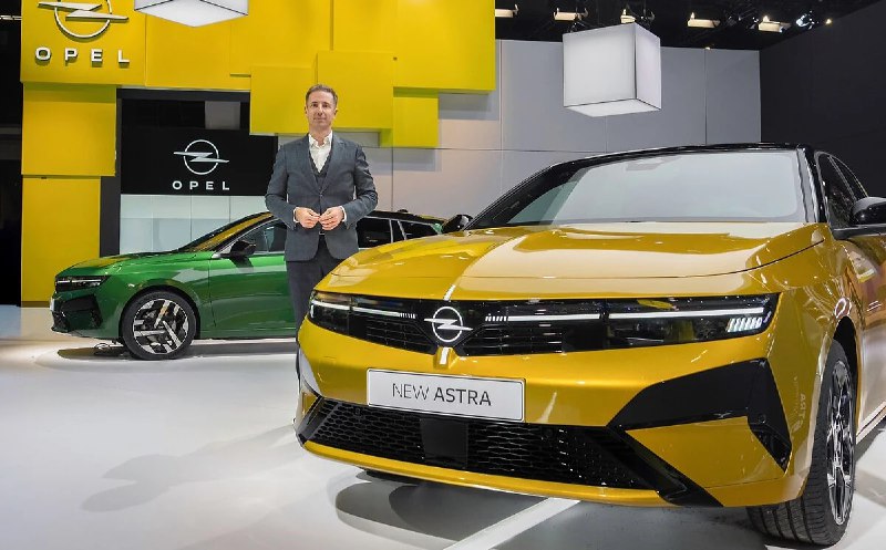 Новый Opel Astra 2026 представлен на автосалоне в Брюсселе Новый Opel Astra 2026 представлен на автосалоне в Брюсселе