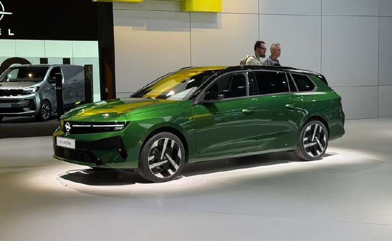 Новый Opel Astra 2026 представлен на автосалоне в Брюсселе Новый Opel Astra 2026 представлен на автосалоне в Брюсселе