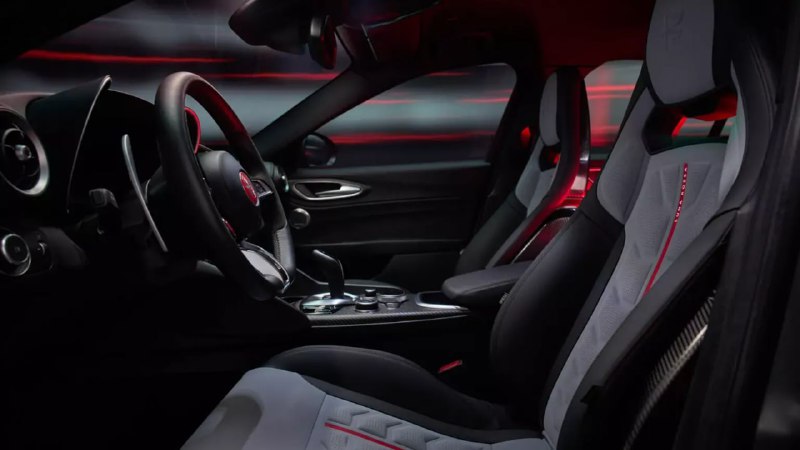 Эксклюзивный тюнинг Alfa Romeo Giulia в стиле яхтенного спорта
