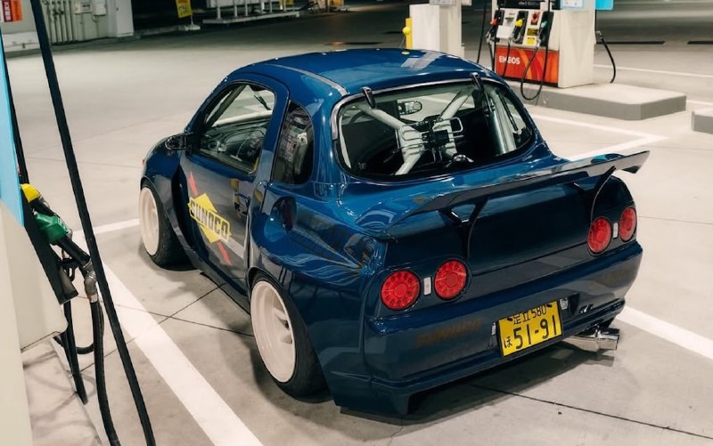 Компактный Suzuki Twin превратился в мини-клон Nissan Skyline GT-R R32 Компактный Suzuki Twin превратился в мини-клон Nissan Skyline GT-R R32