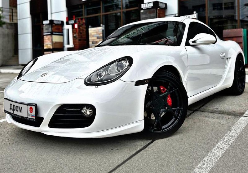Обзор Porsche Cayman 2010: надежный и динамичный спорткар
