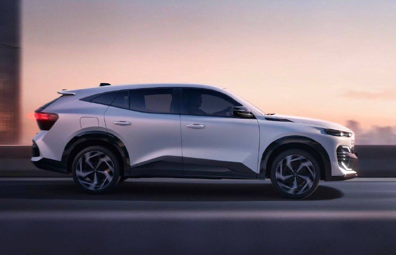 Renault анонсировала новый кроссовер Filante, с которым бренд выходит в премиальный сегмент. Renault анонсировала новый кроссовер Filante, с которым бренд выходит в премиальный сегмент.