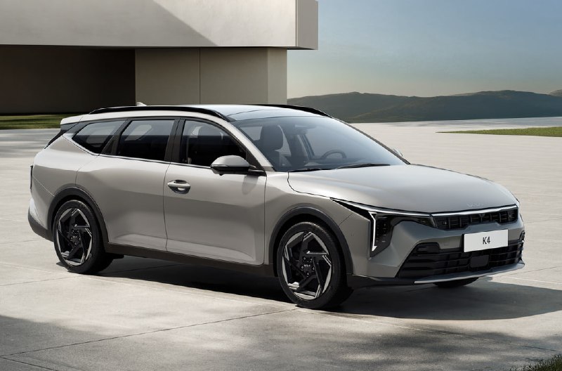 Kia представляет универсал K4 для европейского рынка Kia представляет универсал K4 для европейского рынка