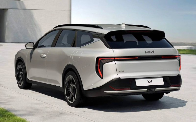 Kia представляет универсал K4 с механической коробкой передач Kia представляет универсал K4 с механической коробкой передач