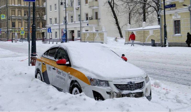 Особенности зимней работы таксистов в северных регионах