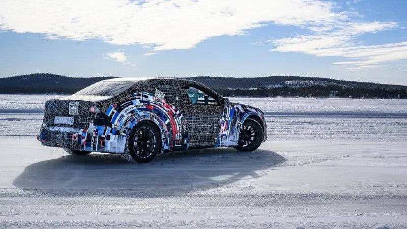 BMW представит электрическую M3 с мощностью 1000 лошадиных сил и четырьмя моторами в 2027 году